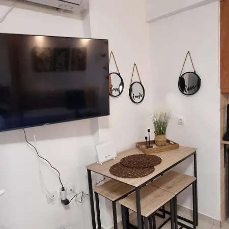 Elenis Modern Λάρισα