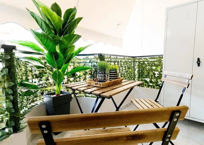 Lejlighed Modern Larissa